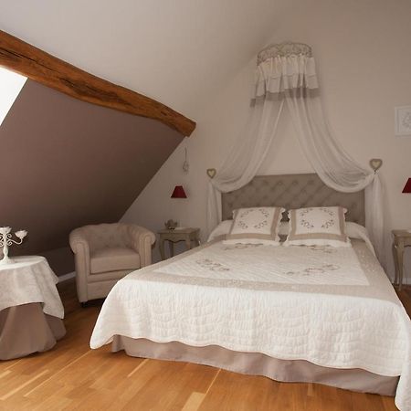 Les Jarrieres Bed & Breakfast Dame-Marie-les-Bois Екстериор снимка