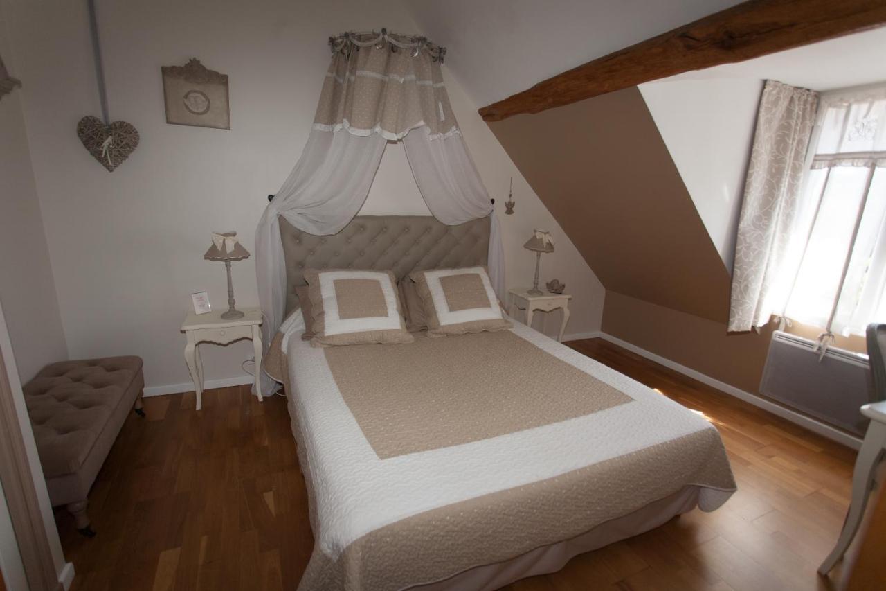 Les Jarrieres Bed & Breakfast Dame-Marie-les-Bois Екстериор снимка