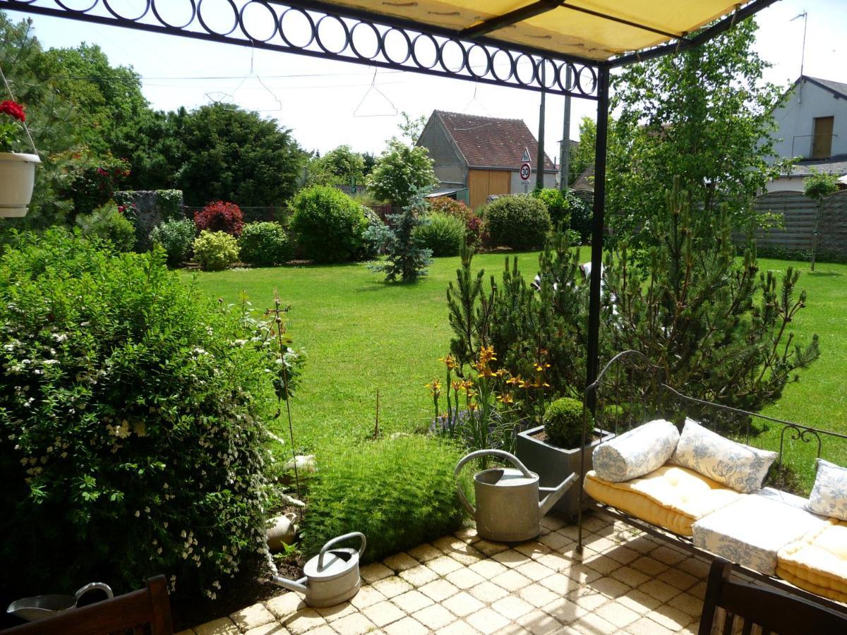 Les Jarrieres Bed & Breakfast Dame-Marie-les-Bois Екстериор снимка