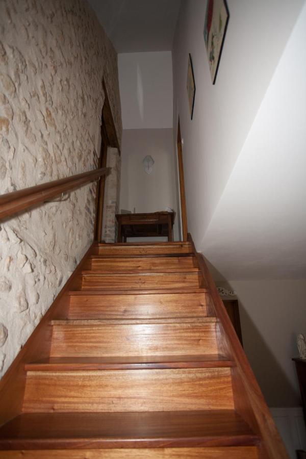 Les Jarrieres Bed & Breakfast Dame-Marie-les-Bois Екстериор снимка