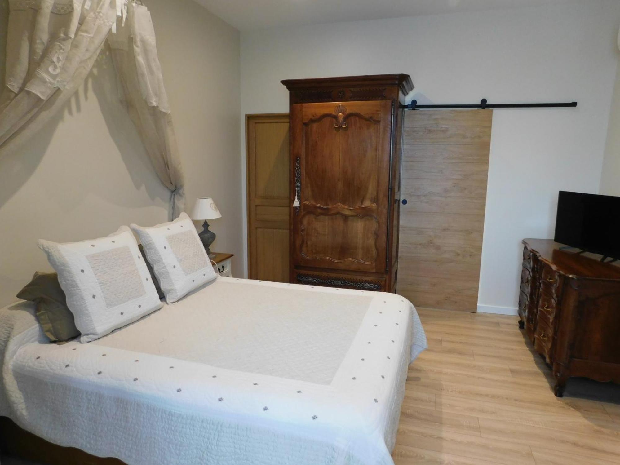 Les Jarrieres Bed & Breakfast Dame-Marie-les-Bois Екстериор снимка