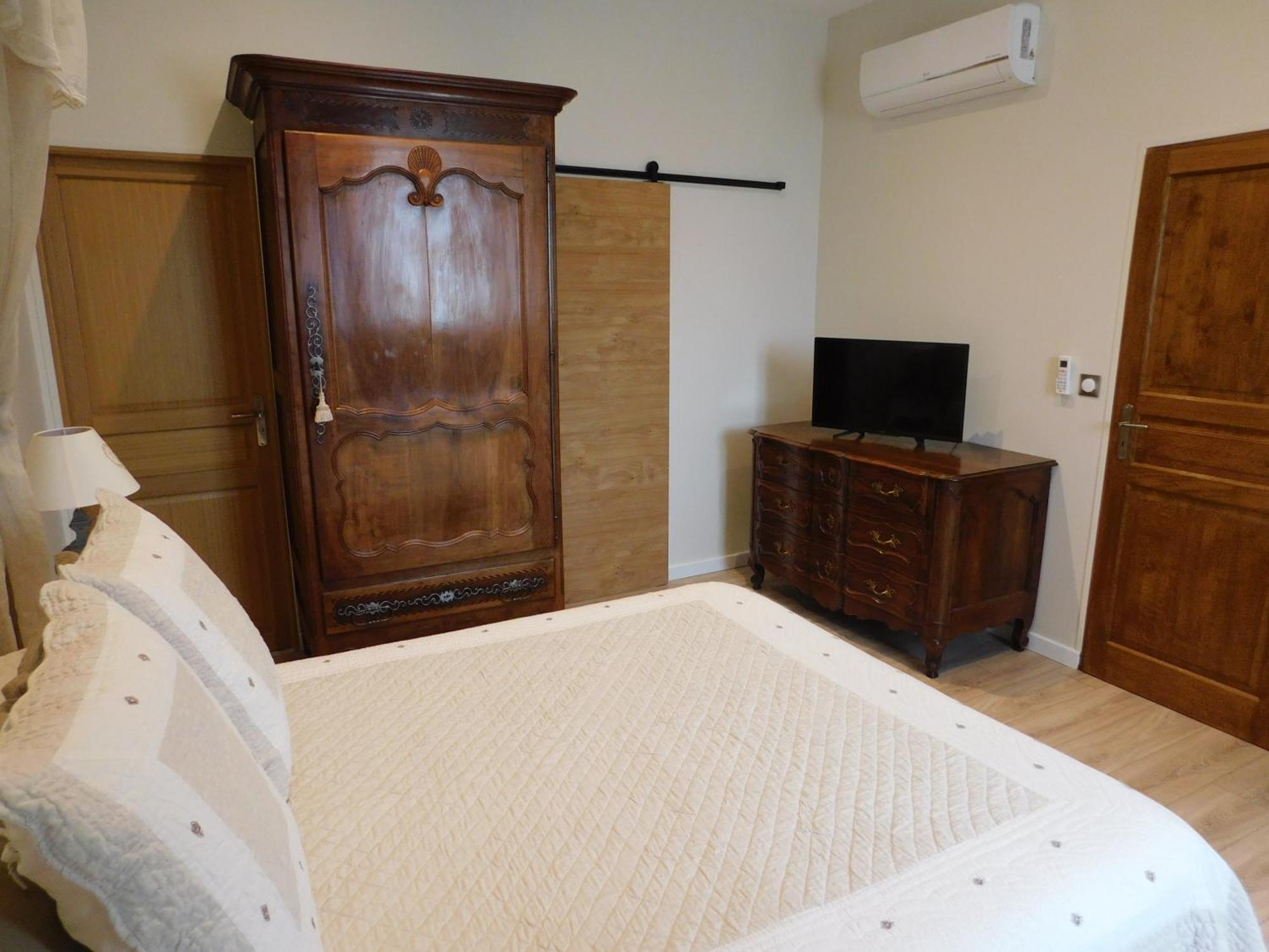 Les Jarrieres Bed & Breakfast Dame-Marie-les-Bois Екстериор снимка