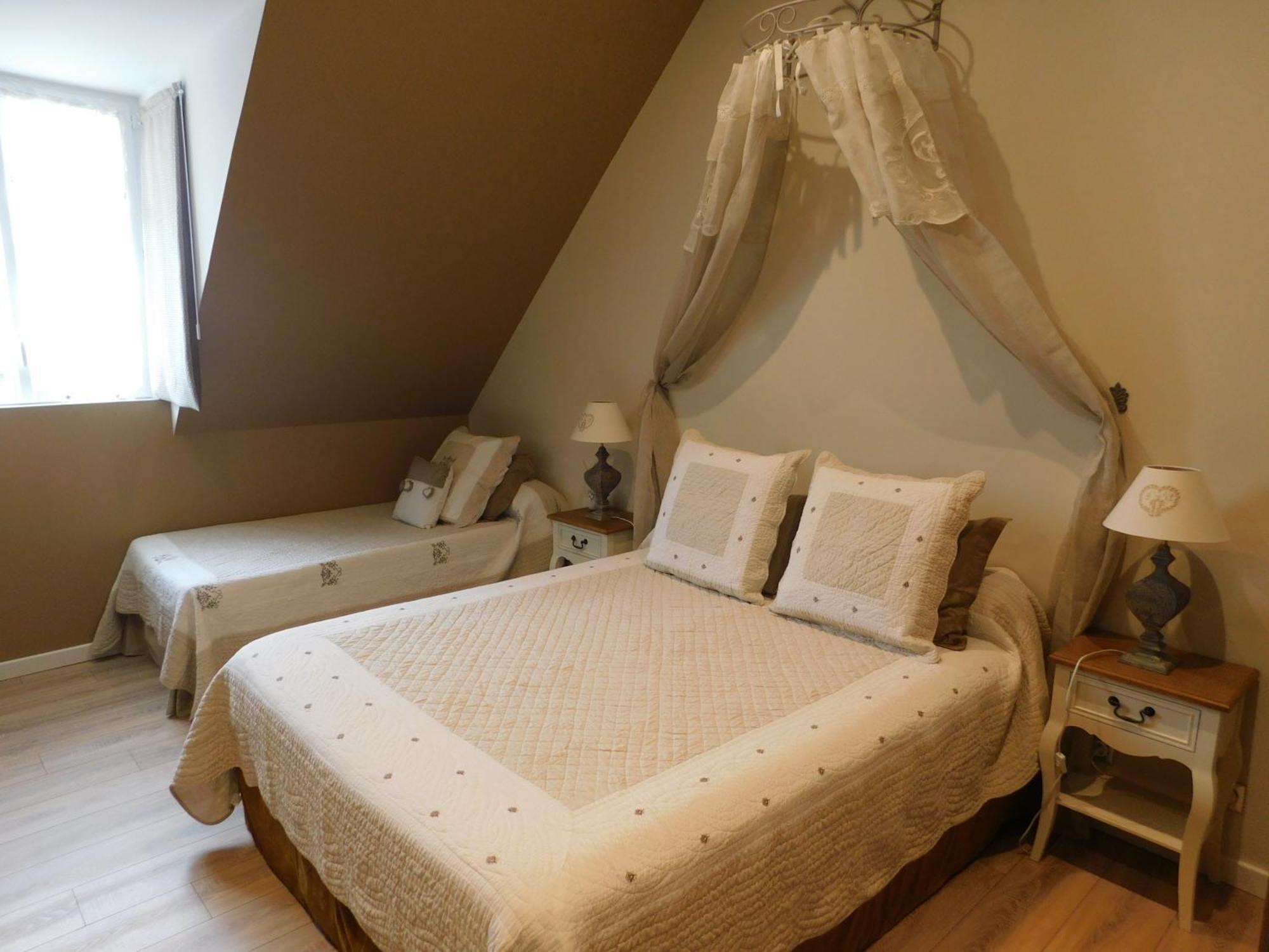 Les Jarrieres Bed & Breakfast Dame-Marie-les-Bois Екстериор снимка