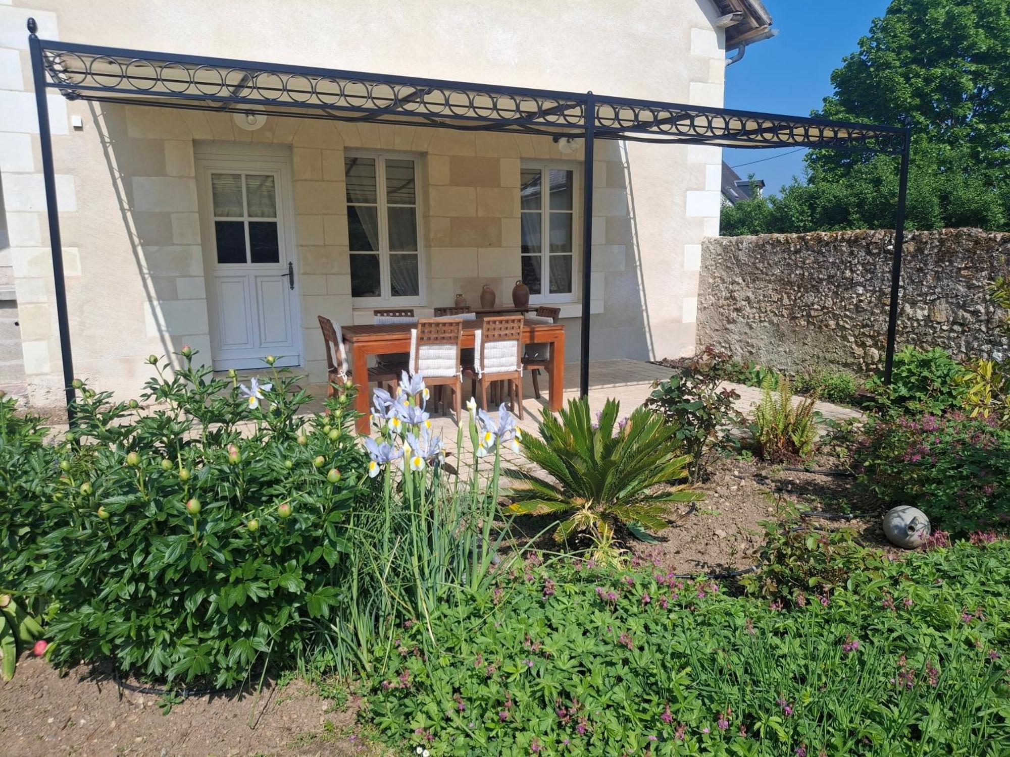 Les Jarrieres Bed & Breakfast Dame-Marie-les-Bois Екстериор снимка